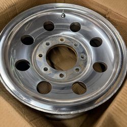 Ford 16x7 aluminum rims 8 lug