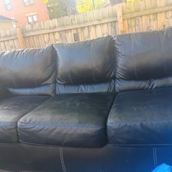 Black Leather Couch 