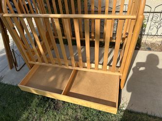 Wooden Baby Crib with Under-Bed Drawer