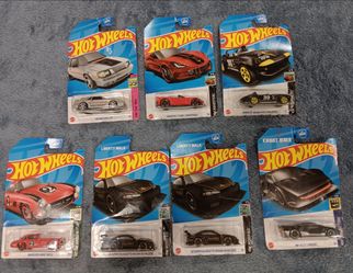 All 7 Hot Wheels authentic masterpiece cars/ knight Rider K.I.T.T. Concept car/ C7 Zo6 Red Corvette  & Roster