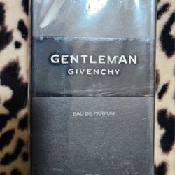 Gentleman Givenchy 