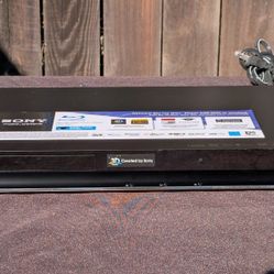 Sony BDP-BX57 Blu-ray Player – 3D-Ready, WiFi, Works Great