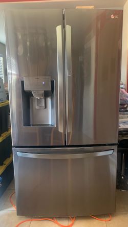 LG Smart Refrigerator 30 CU