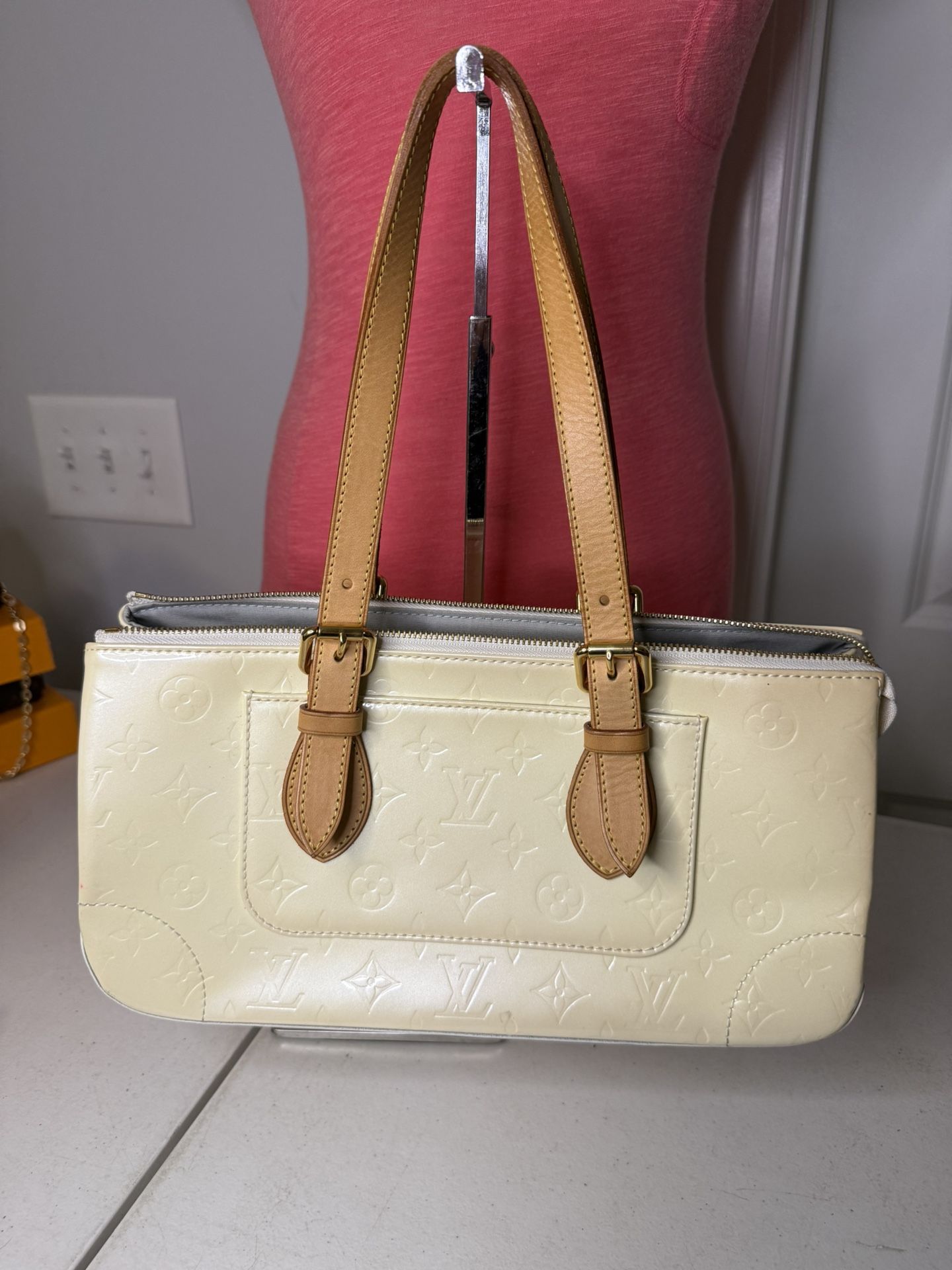 Authentic  Bag In Great Condition. 