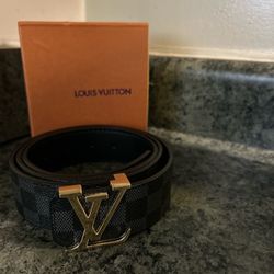 LV Initiales Belt 
