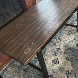 Coffee Table And End Table - MAKE ME AN OFFER