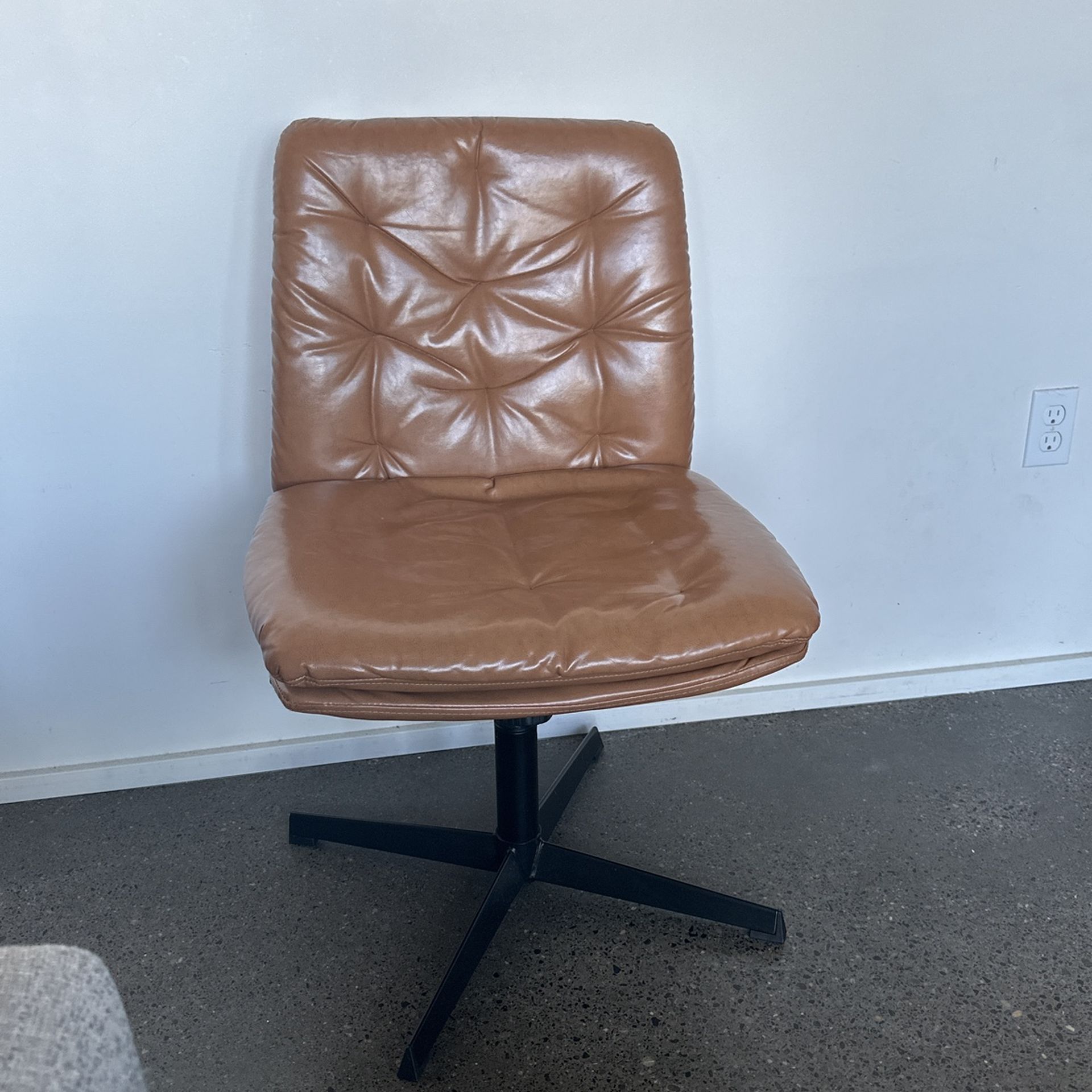 Desk chair