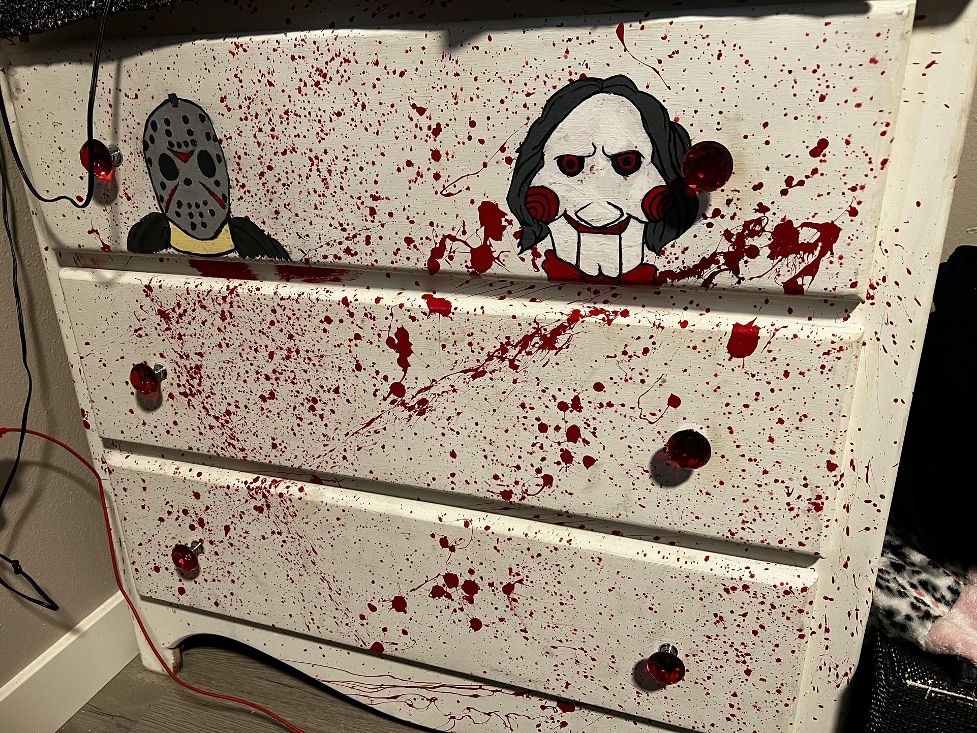 Horror Dresser 