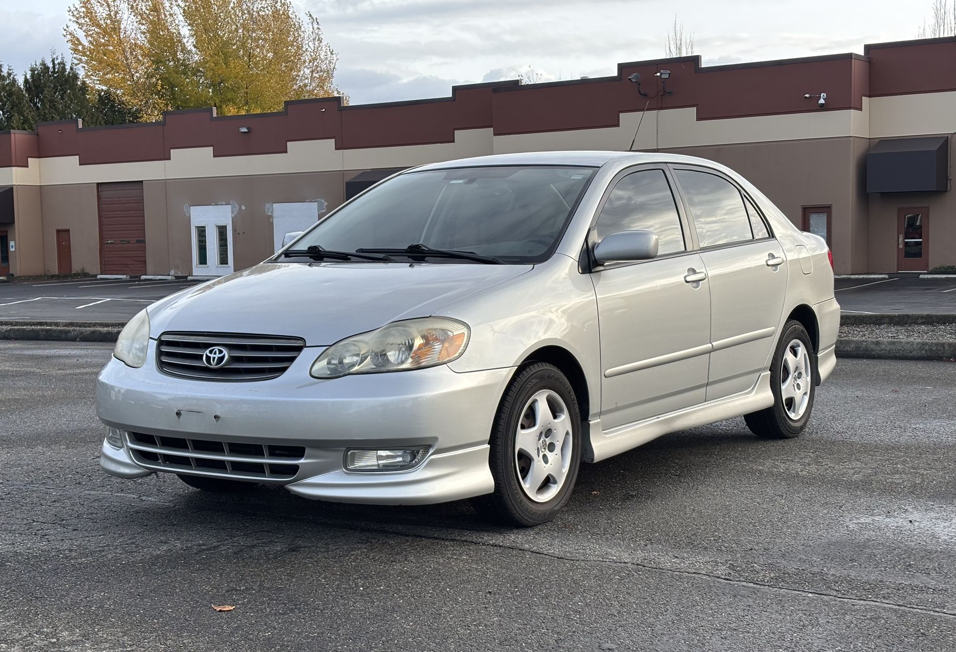 2004 Toyota Corolla