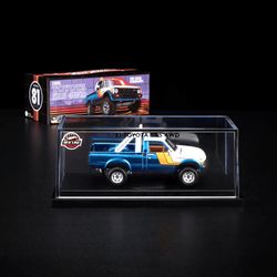 Hot Wheels RLC ’81 Toyota SR5 4WD Pickup Truck – 1:64 Premium Die-Cast