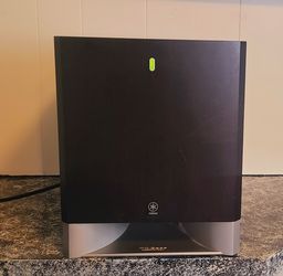 YAMAHA 150w Home Theater Powered Subwoofer