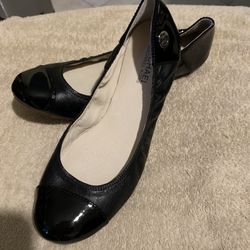 MK Autentic New Size 8 Black