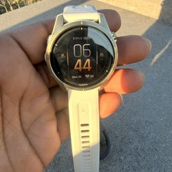 Garmin Smart Watch 