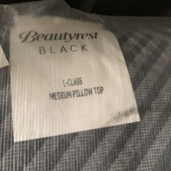 California King Size Beautyrest Black L Class Medium Pillow Top Memory Foam Cooling Adjustable Serta Sealy Stearns Foster Aireloom Kluft Hotel Purple