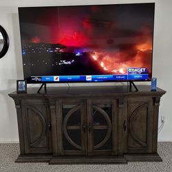 75 Inch Q LED Samsung W TV Cabinet