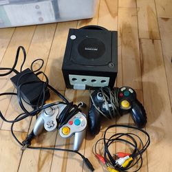 Nintendo DOL-101 GameCube Console 