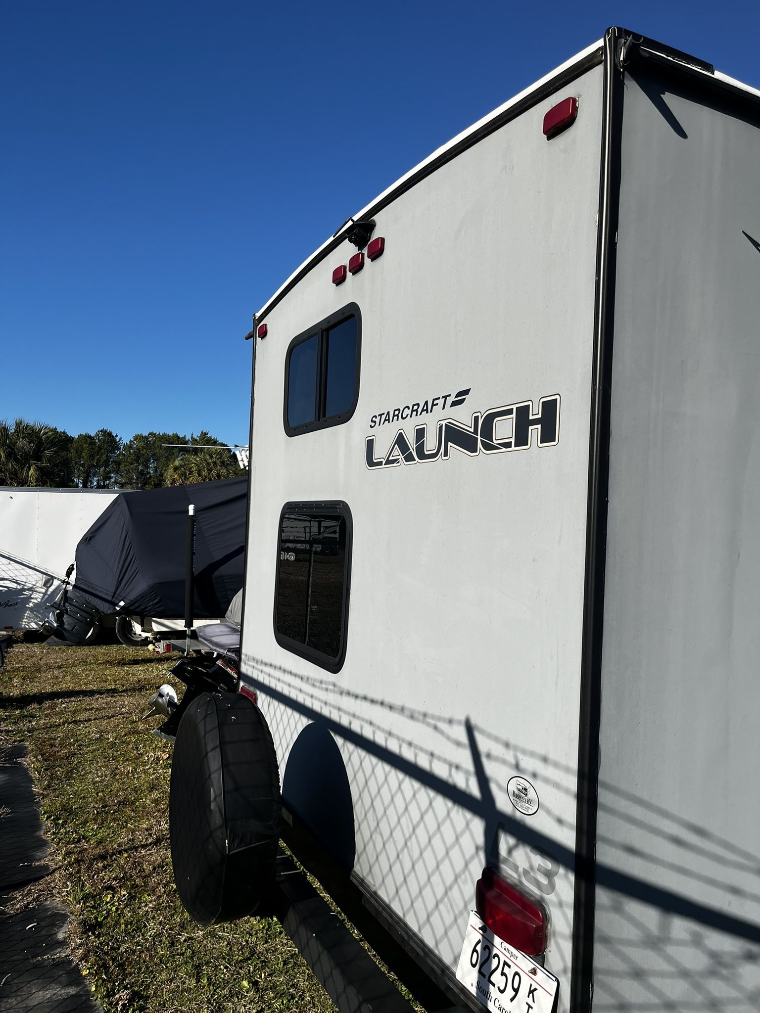 2017 StarCraft Launch Camper