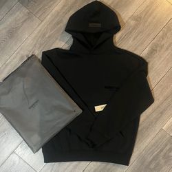 Essential Hoodie 