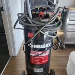 Air Compassor Husky