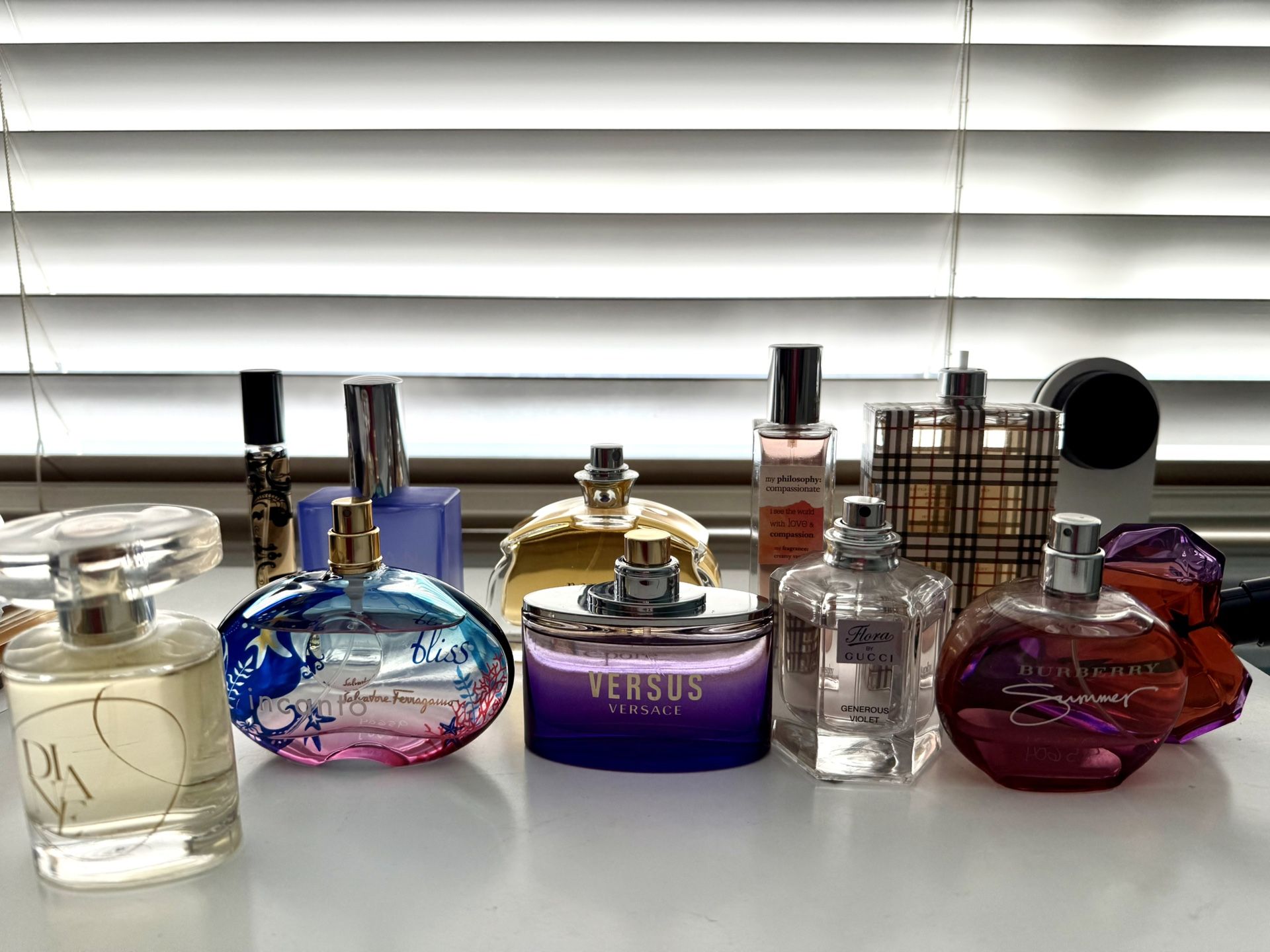 (pending Pick Up)All For $10 Burberry Gucci Ferragammo Perfume (as Is)