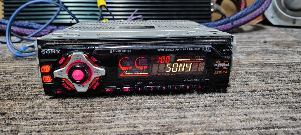 Sony CDX-L600X