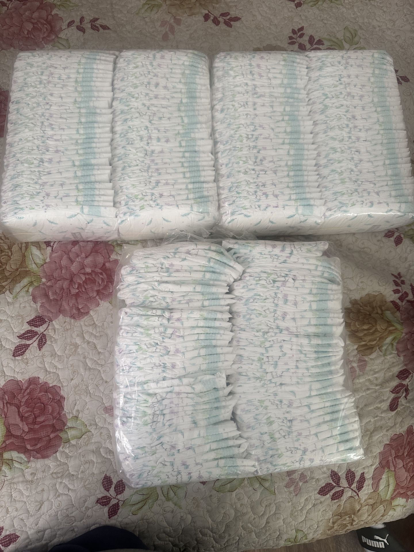 KIRKLAND DIAPERS 1