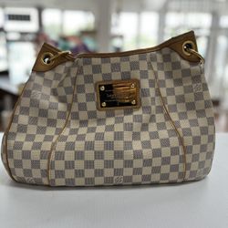 LOUIS VUITTON GALLIERA, USED, IN SLIGHT WORN CONDITION, BAG ONLY