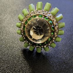 Large Beautiful Vintage Stretchy Ring