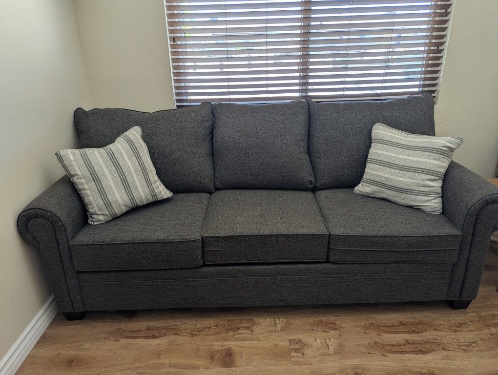 Cordoba Queen Sleeper Sofa w/Mattress