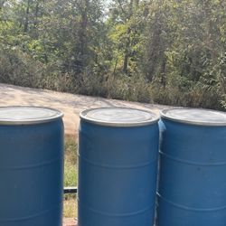 Plastic Barrels For Sale 15 Apiece Removable Lid,  Food Grade (contact info removed)