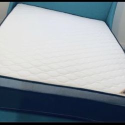 MATTRESS+BOX Queen Pillow Top(FOAM)   Very Confortable +Quality 13“  Orthopedic Brand New WE FINANCE Delivery Available All Cities . 