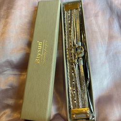 Gold and silver leather belt with a unique design #luxury #leather