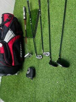 Ladies Odyssey Golf Bag with Clubs Set