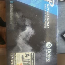 DEBRA PROFESSIONAL WIRELESS MICROPHONE X4