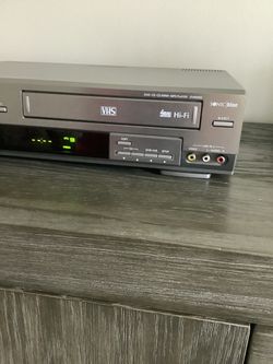 * GO VIDEO * HQ * 4-HEAD Hi-FI STEREO VHS VCR . SONIC BLUE SERIES . MUST SEE TO APPRECIATE