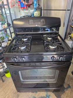 Used GE gas stove