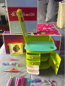 American Girl Salon Center Accessory Set