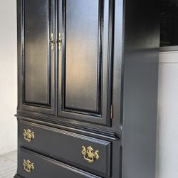Nice Dresser Armoire 