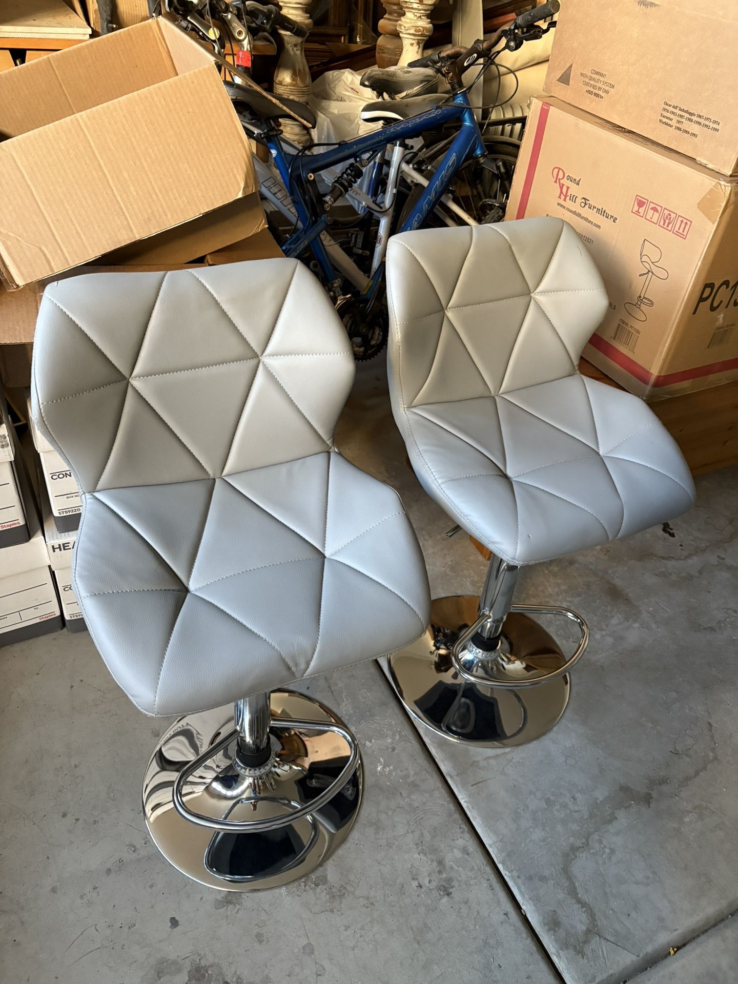 Grey Bar Stool Chairs
