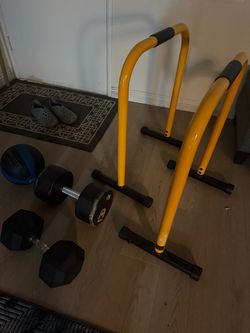 Dumbbells , dip bar , medicine ball