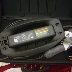 Universal E V Charging Cable 120V/12Amp