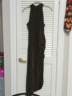 Gibson and Latimere Dress Black with gold/coppery colored glimmer Dress Size LG approximately  size 6-8