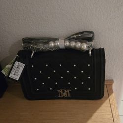 Quilted Vegan Leather Crossbody Purse