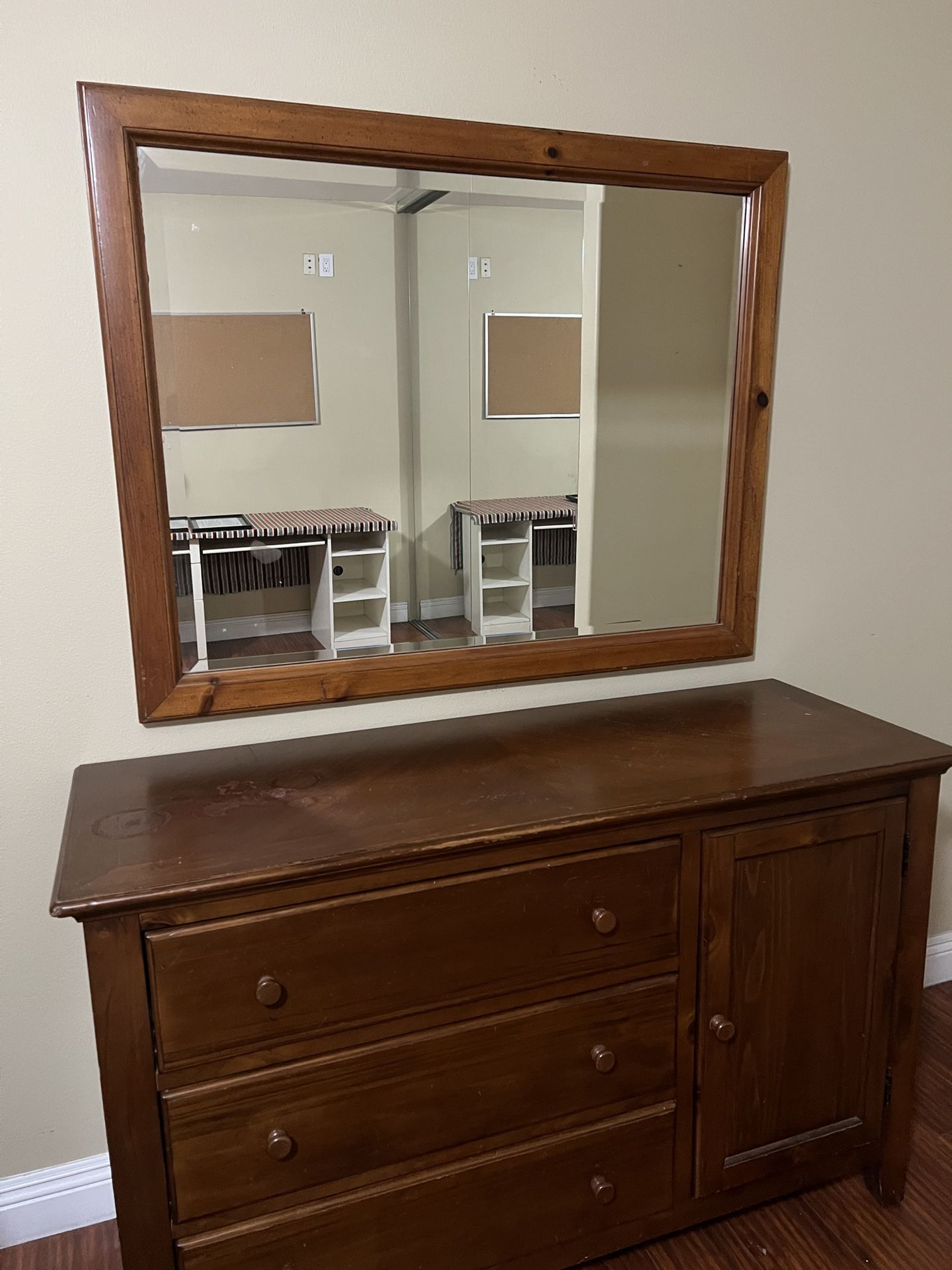 Large & quality regtangular wall/ dresser/ vanity mirror with solid wood frame Minimal Espejo- Firm Price