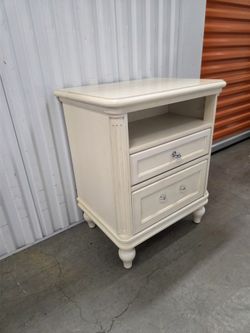 Beautiful Night Stand HIGH QUALITY