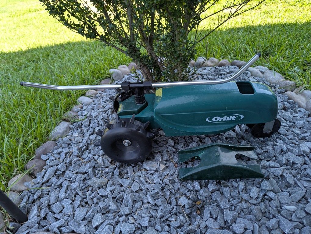 Watering Lawn Tractor *Orbit*