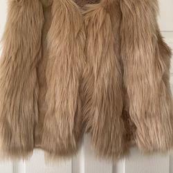 Code❤️ Women’s Faux Fur Vest Sz L