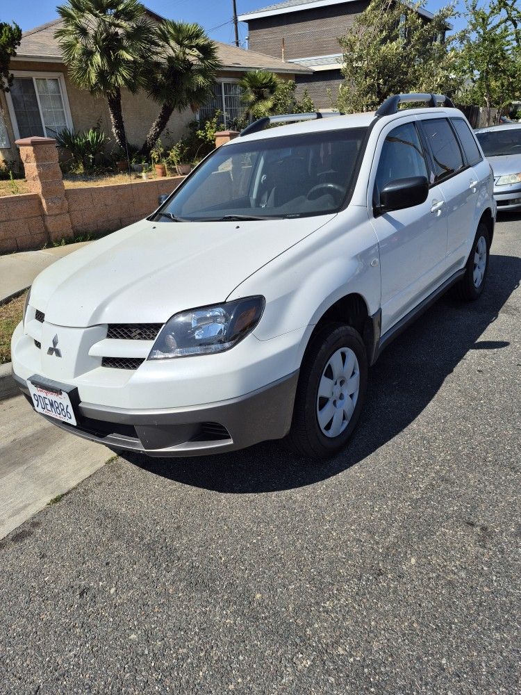 2004 Mitsubishi Outlander