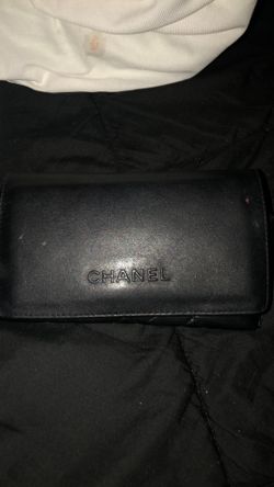 CHANEL SUNGLASSES CASE
