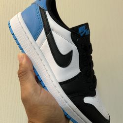 Jordan 1 Powder Blue SIZES: 6.5w, 6.5y